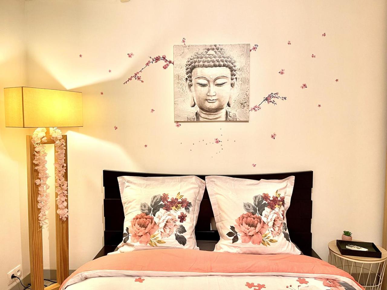 Апартаменты *Le Lotus*Fiber Wifi*Hyper Center* Салон-де-Прованс Экстерьер фото