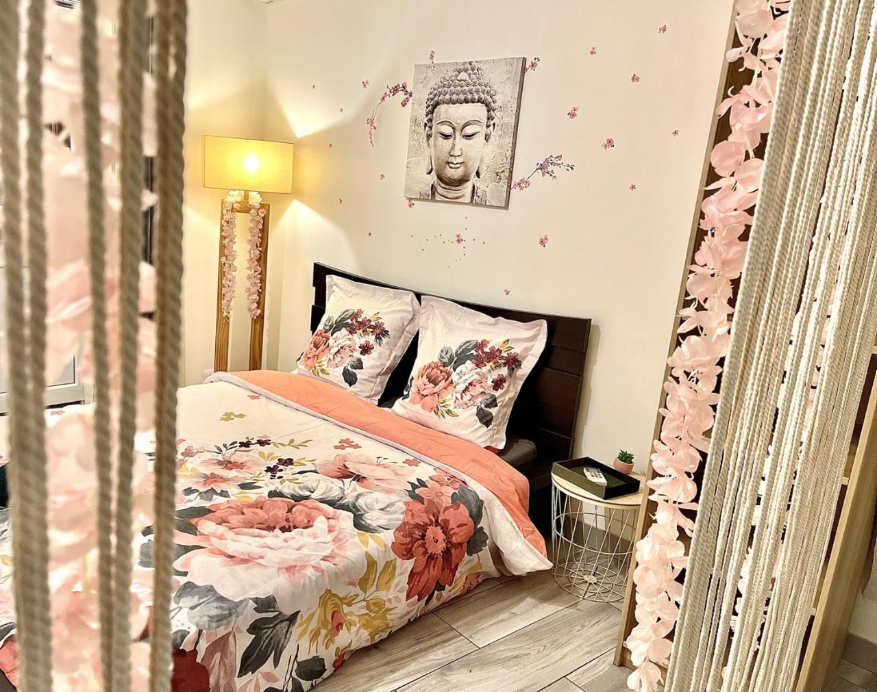 Апартаменты *Le Lotus*Fiber Wifi*Hyper Center* Салон-де-Прованс Экстерьер фото