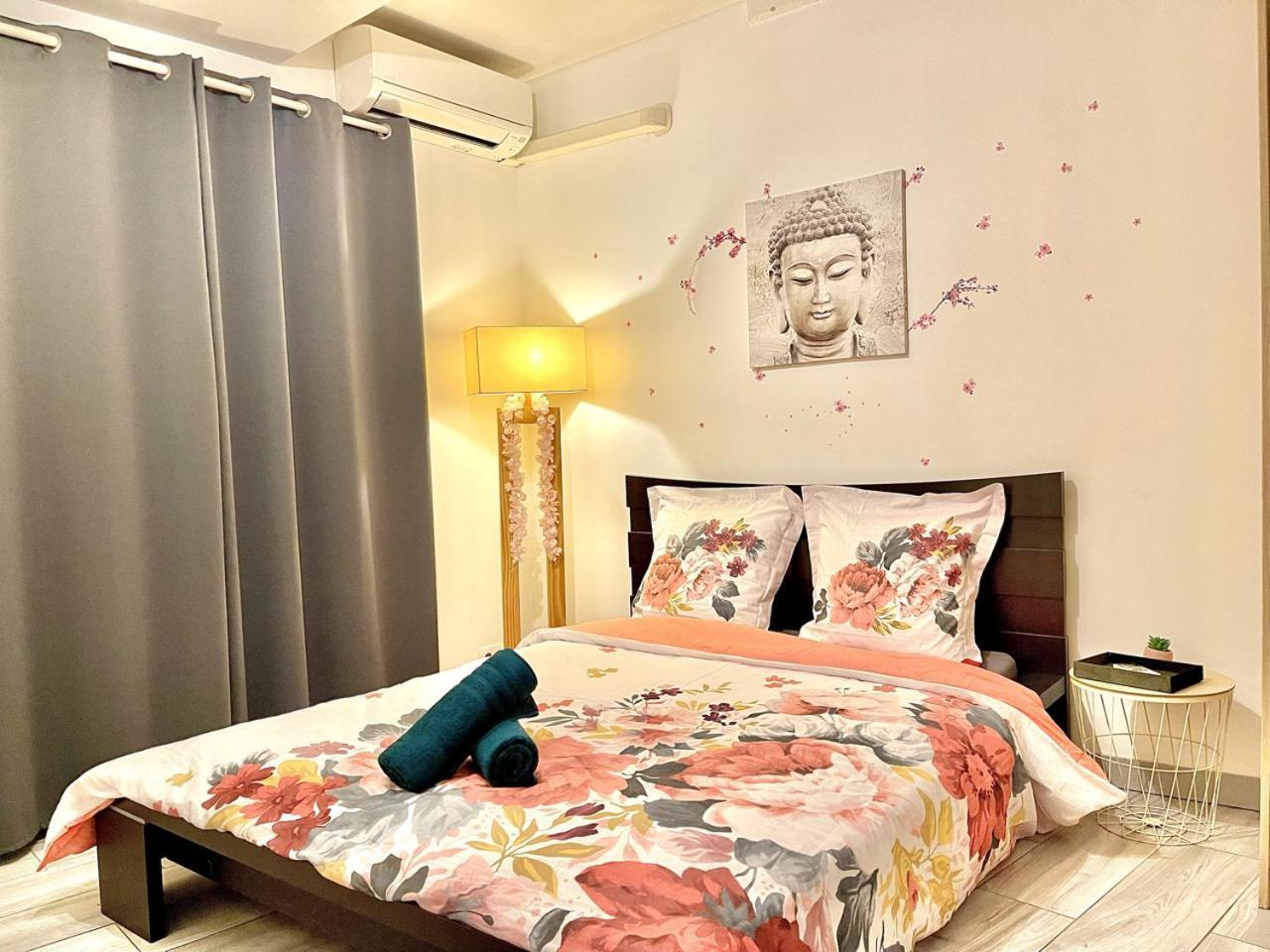 Апартаменты *Le Lotus*Fiber Wifi*Hyper Center* Салон-де-Прованс Экстерьер фото